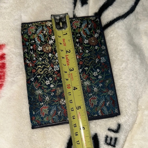 Wallet and passport holder with cards holder - Picture 14 of 16